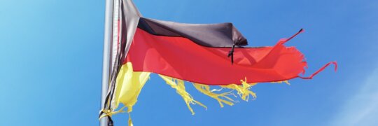 Hilflos im Rechts überholen
