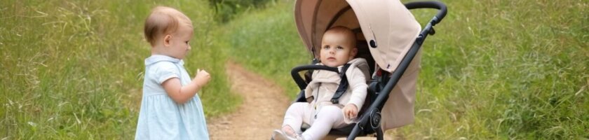 Der perfekte Begleiter für junge Eltern: Der Kinderwagen 2 in 1 im Test